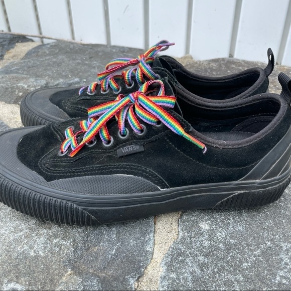 Vans Other - Unisex Black Suede Ultracush Van Sneakers